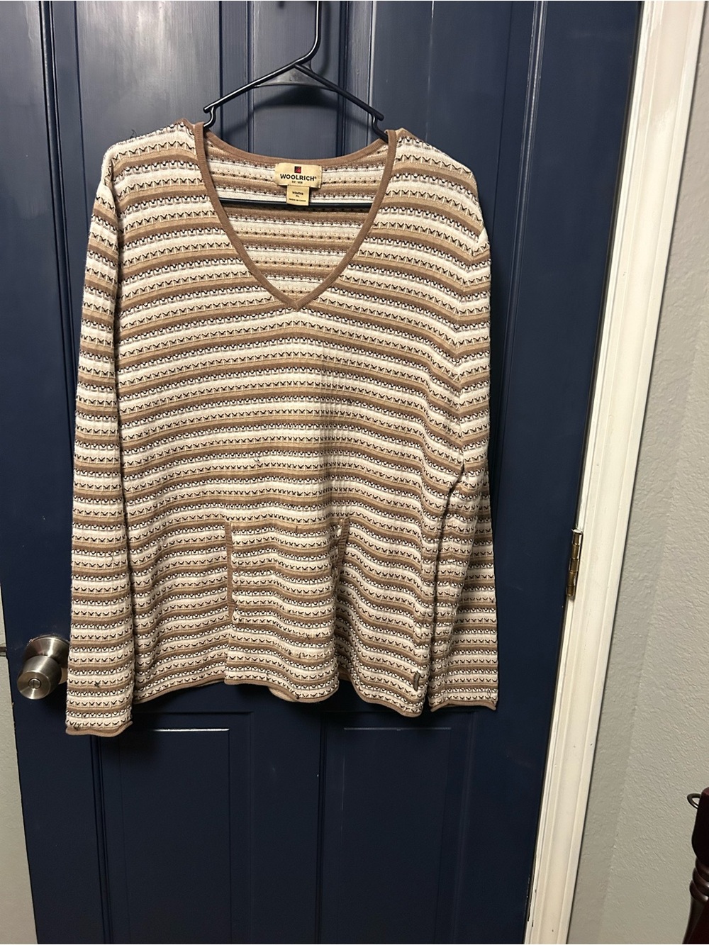 Woolrich Cream and Brown Striped V-Neck Sweater